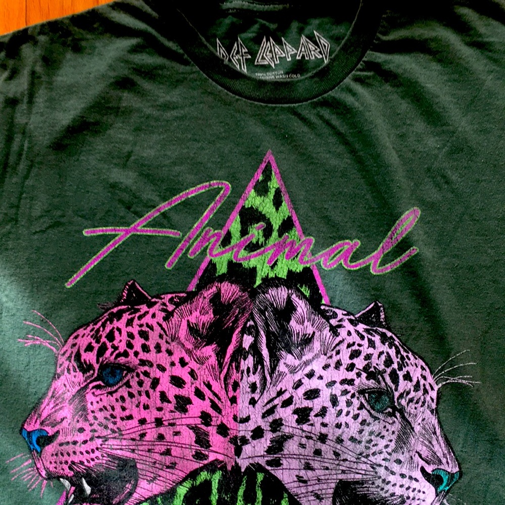 Def Leppard oversized tee shirt